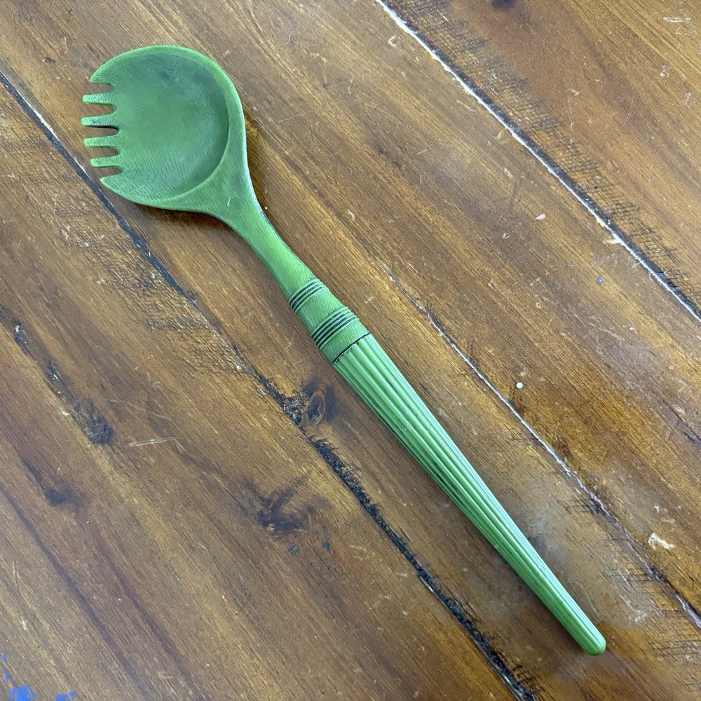 Vtg MCM Avocado Green Faux Wood Serving Cooking Utensil Spoon Danish-Style